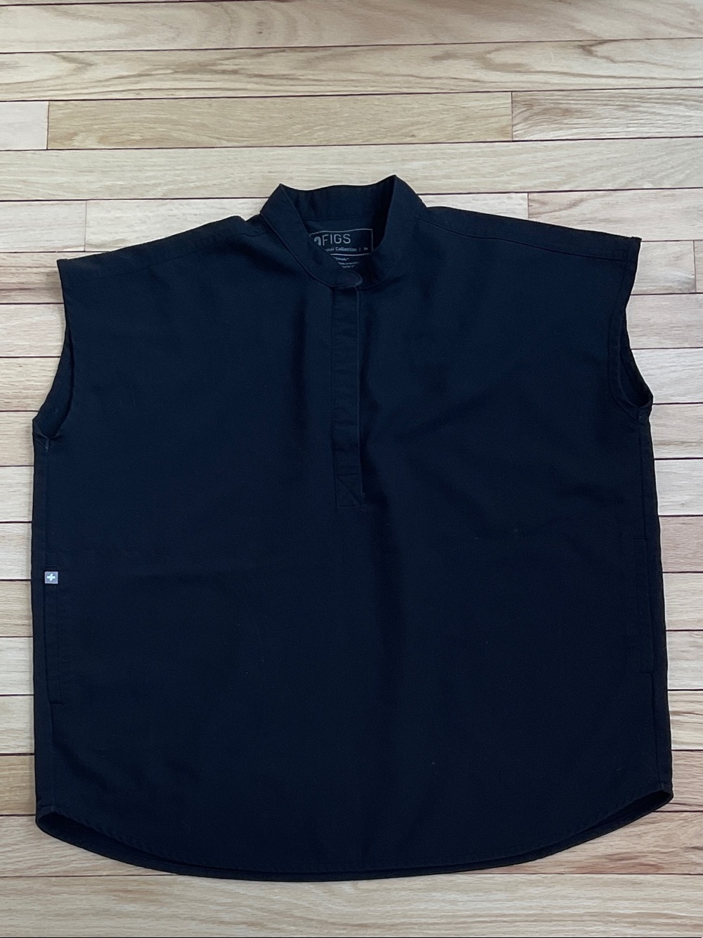 Figs Black Short-Sleeve Mock-Collar Top